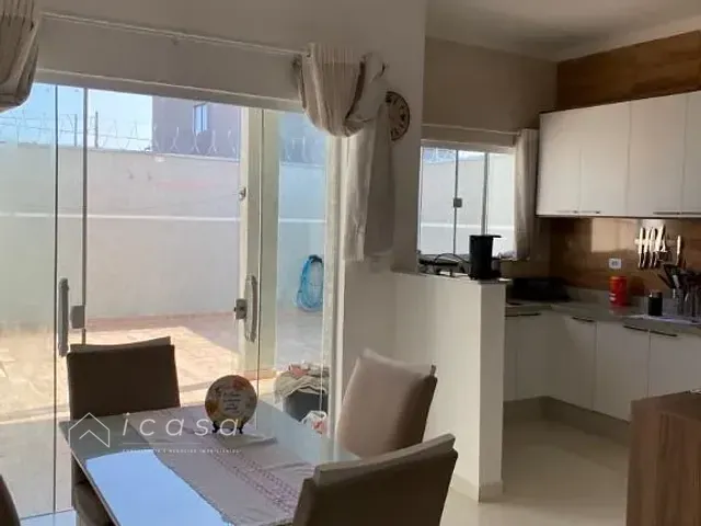 Casa com 175m² 3 quartos e 2 banheiros, à venda, no bairro Parque do Museu em Caçapava