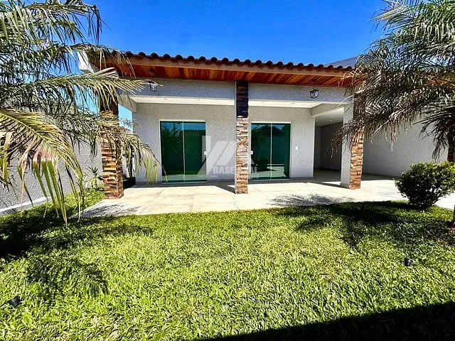 Casa 3 quartos e 2 banheiros, à venda, no bairro Chapada em Ponta Grossa