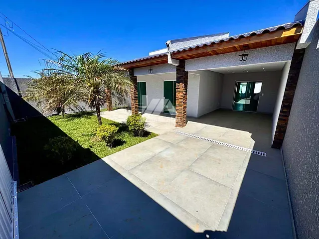 Casa 3 quartos e 2 banheiros, à venda, no bairro Chapada em Ponta Grossa