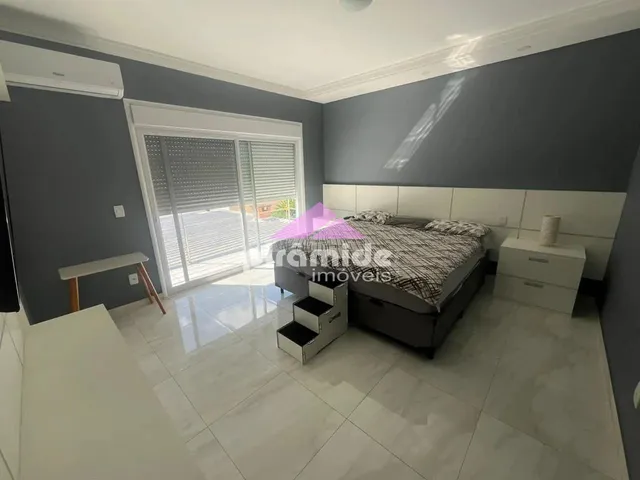 Casa com 10m² 4 quartos e 5 banheiros, à venda, no bairro Caçapava em Caçapava