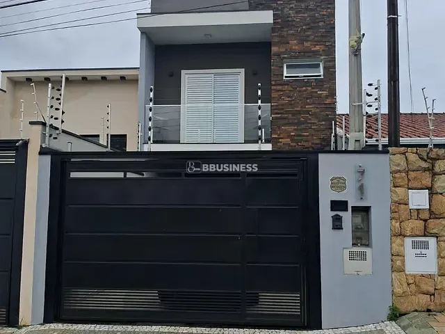 Casa 3 quartos e 3 banheiros, à venda, no bairro Parque Jambeiro em Campinas