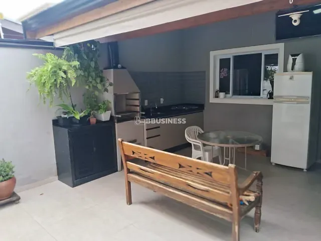 Casa 3 quartos e 3 banheiros, à venda, no bairro Parque Jambeiro em Campinas