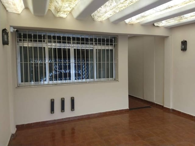 Casa com 150m² 4 quartos e 4 banheiros, à venda, no bairro Jardim Ester Yolanda em São Paulo