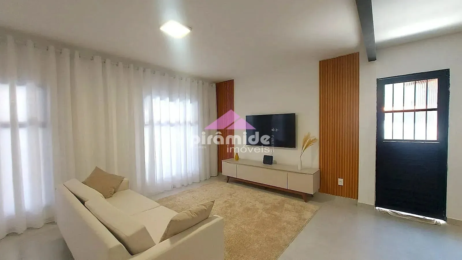 Casa, 3 quartos, 130 m² - Foto 1
