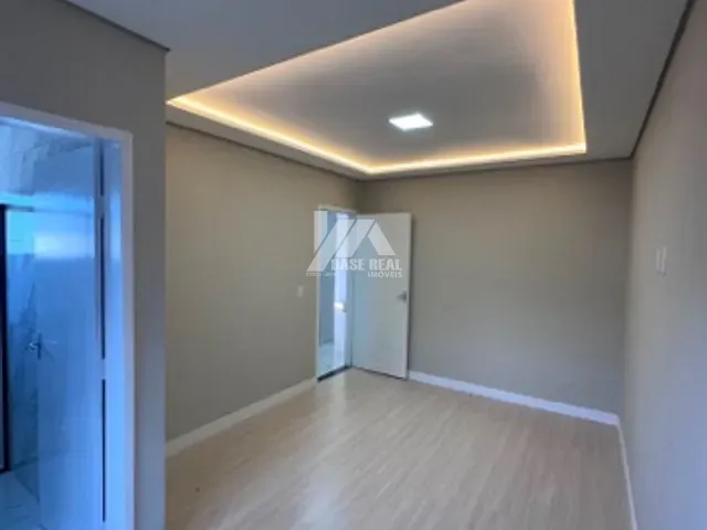 Casa 2 quartos e 2 banheiros, à venda, no bairro Boqueirão em Guarapuava