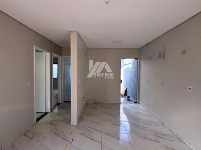 Casa 2 quartos e 2 banheiros, à venda, no bairro Boqueirão em Guarapuava