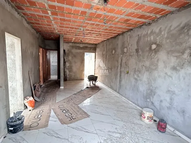 Casa 2 quartos e 1 banheiro, à venda, no bairro Boqueirão em Guarapuava