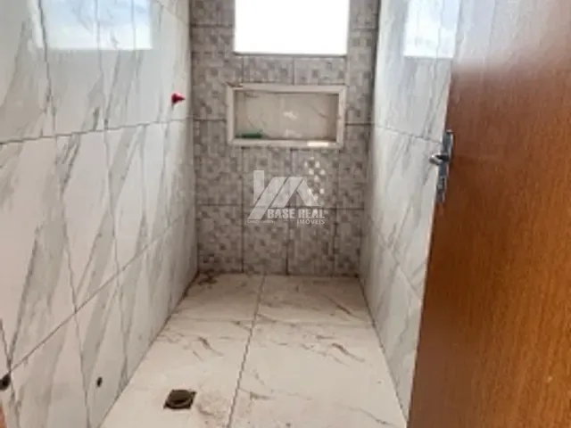 Casa 2 quartos e 1 banheiro, à venda, no bairro Boqueirão em Guarapuava