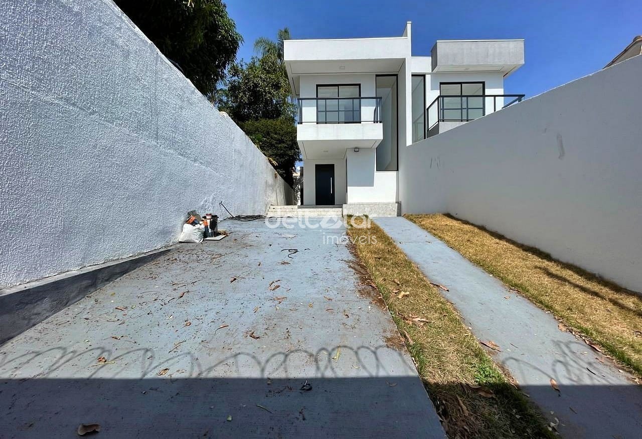 Casa para alugar com 3 quartos, 140m² - Foto 1