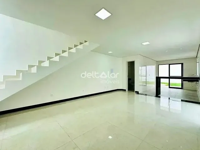 Casa com 180m² 3 quartos e 3 banheiros, à venda, no bairro Santa Branca em Belo Horizonte