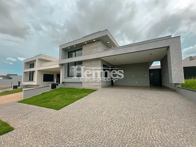 Casa com 330m² 3 quartos e 5 banheiros, à venda, no bairro Parque Brasil 500 em Paulínia