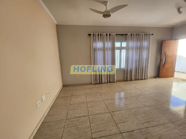 Casa com 294m² 4 quartos e 4 banheiros, à venda, no bairro Jardim São Paulo II em Rio Claro
