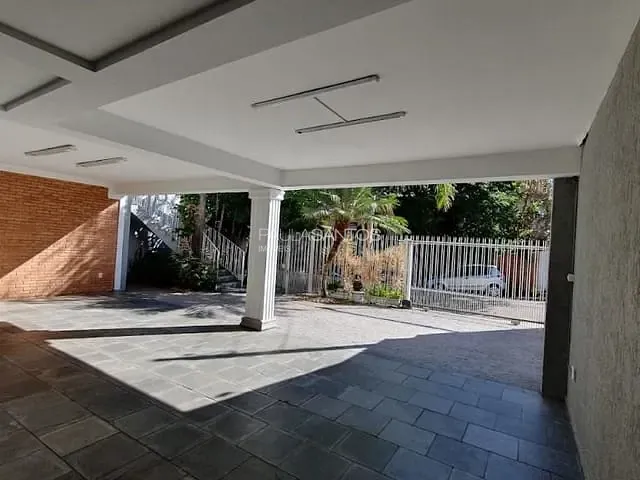 Casa com 360m² 3 quartos e 5 banheiros, à venda, no bairro Parque Campolim em Sorocaba