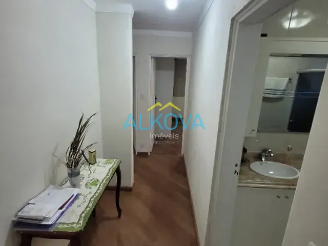 Casa com 300m² 3 quartos e 3 banheiros, à venda, no bairro Jardim Satélite em São José dos Campos