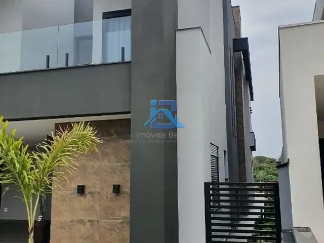 Casa com 386m² 3 quartos e 5 banheiros, à venda, no bairro Portal San Giovanni em Itatiba