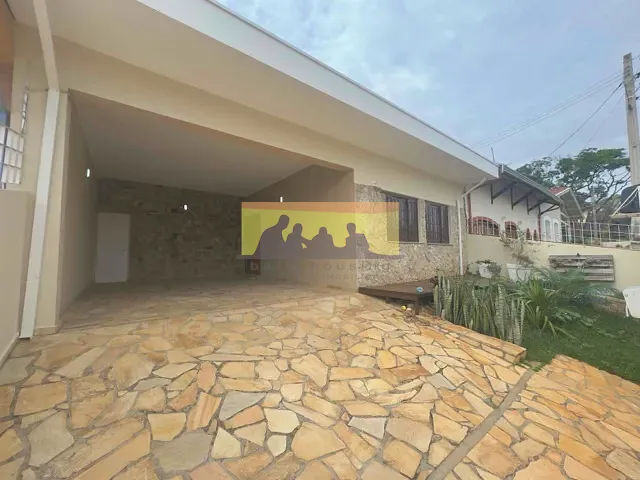 Casa com 260m² 3 quartos e 2 banheiros, para alugar, no bairro Jardim Chapadão em Campinas