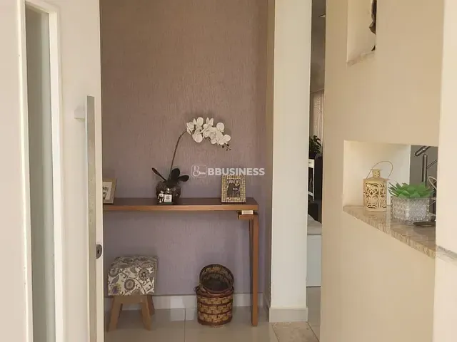 Sobrado com 360m² 3 quartos e 3 banheiros, à venda, no bairro Jardim Terras de Santa Elisa em Limeira