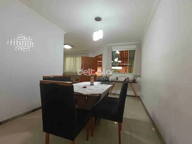 Casa com 138m² 3 quartos e 3 banheiros, à venda, no bairro Planalto em Belo Horizonte
