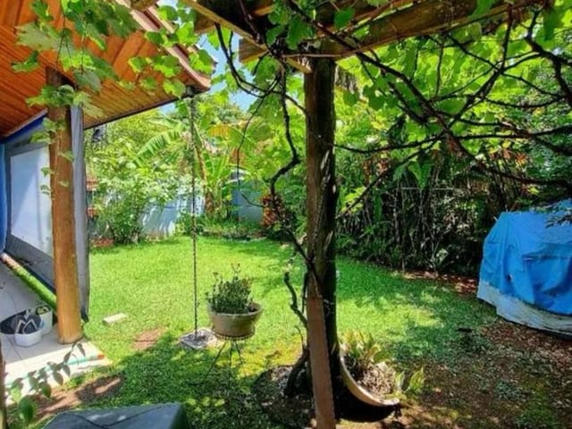Casa com 250m² 5 quartos e 3 banheiros, à venda, no bairro Urbanova em São José dos Campos