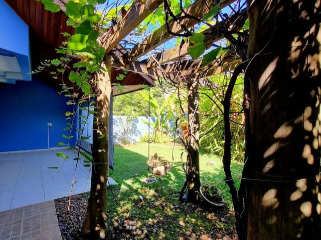 Casa com 250m² 5 quartos e 3 banheiros, à venda, no bairro Urbanova em São José dos Campos