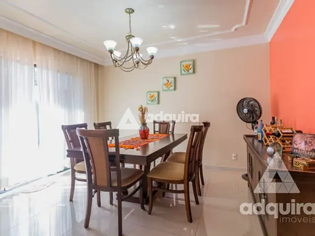 Casa com 462m², à venda, no bairro Estrela em Ponta Grossa
