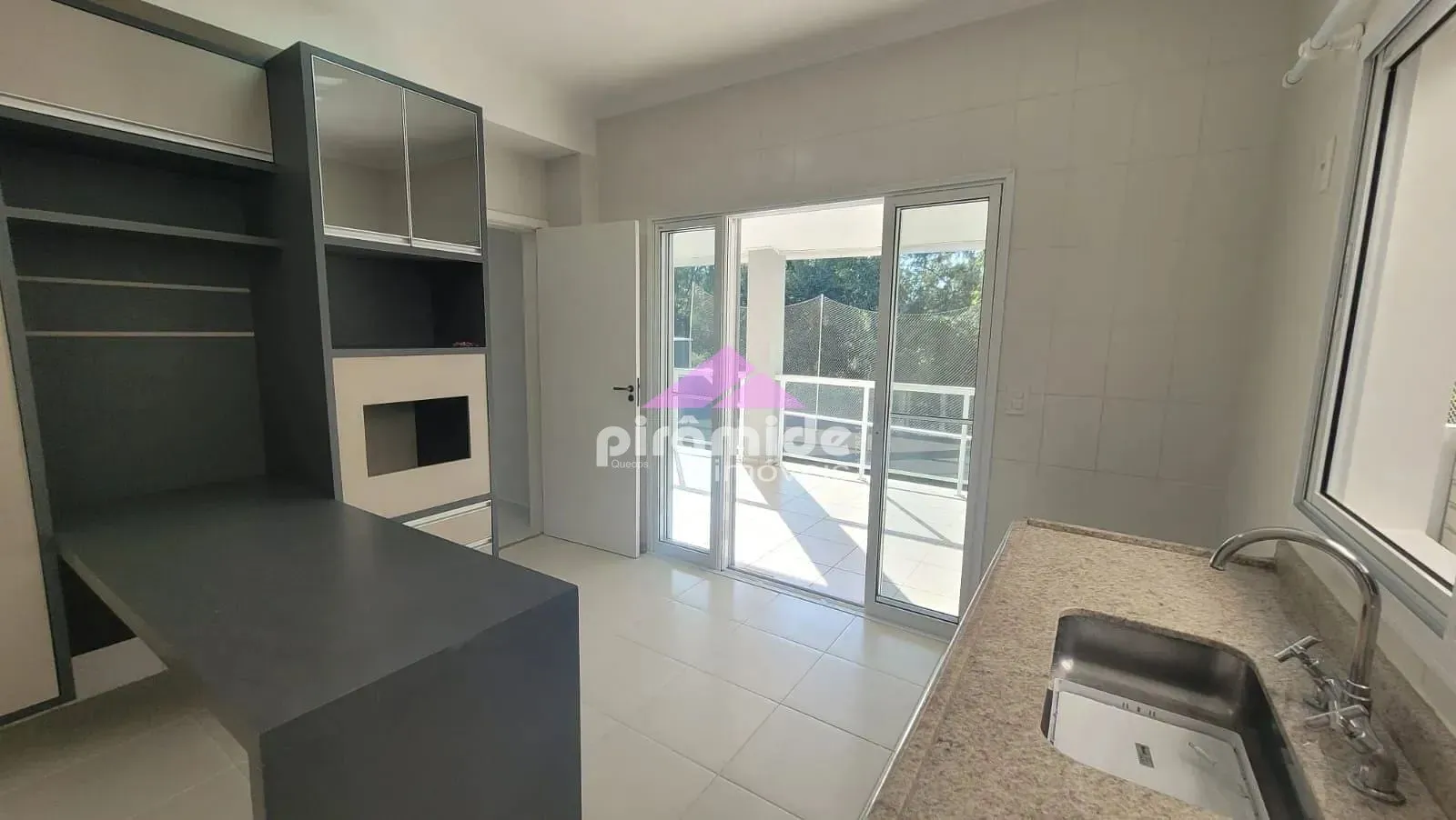 Casa, 4 quartos, 230 m² - Foto 35