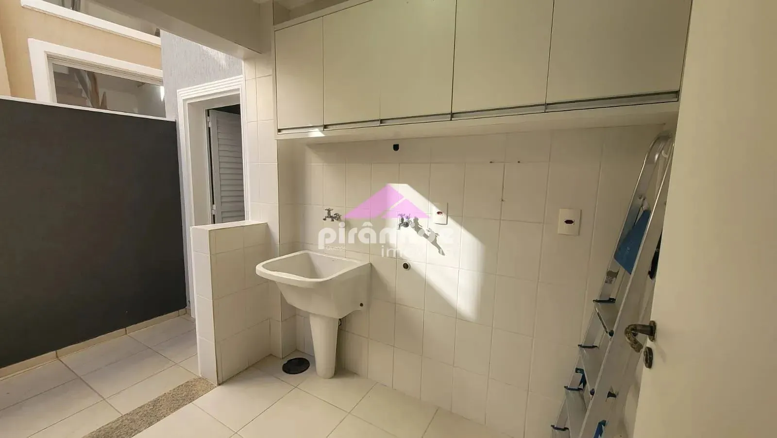 Casa, 4 quartos, 230 m² - Foto 40