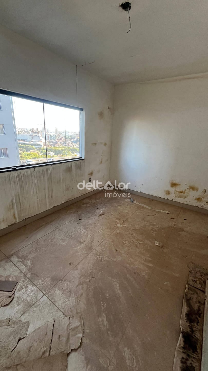 Casa à venda com 4 quartos, 200m² - Foto 24