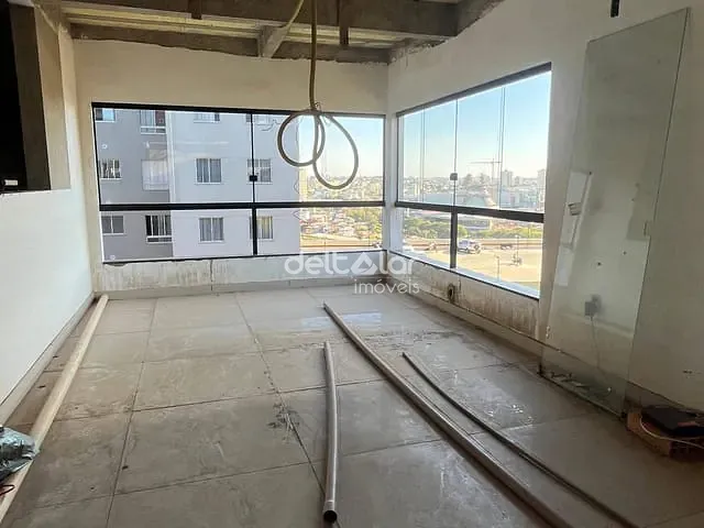 Casa com 200m² 4 quartos e 3 banheiros, à venda, no bairro Juliana em Belo Horizonte