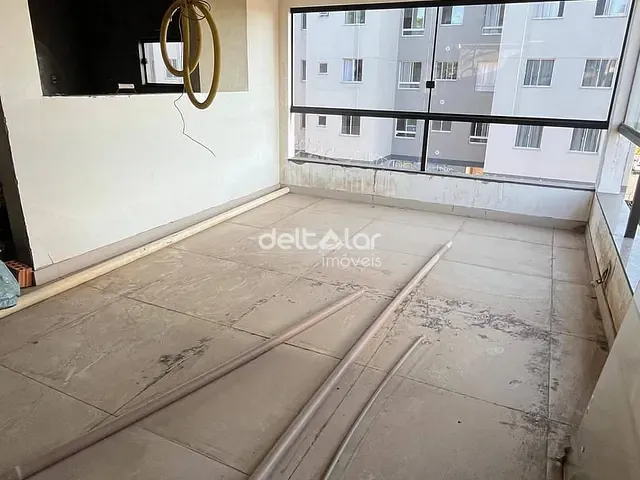Casa com 200m² 4 quartos e 3 banheiros, à venda, no bairro Juliana em Belo Horizonte