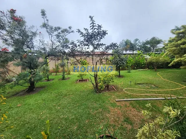 Casa com 880m² 4 quartos e 5 banheiros, à venda, no bairro Vila Martins em Rio Claro