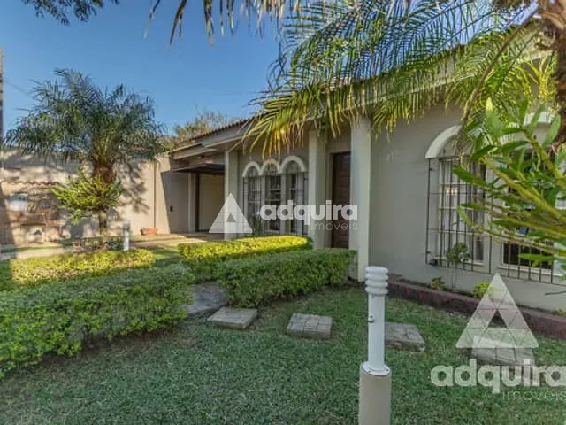 Casa com 462m² 3 quartos e 3 banheiros, à venda, no bairro Orfãs em Ponta Grossa