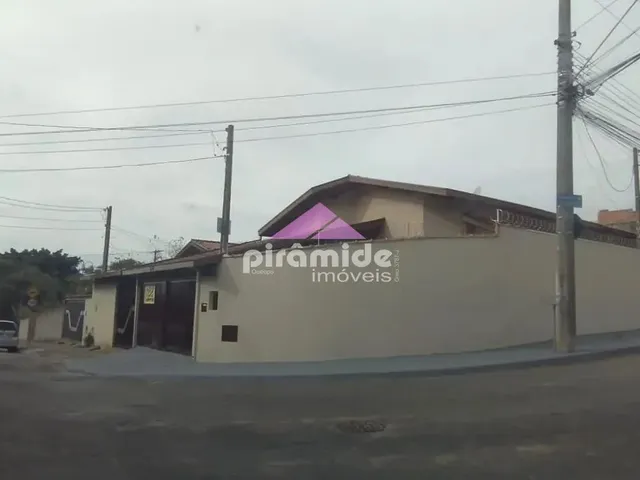 Casa com 70m² 2 quartos e 1 banheiro, à venda, no bairro Putim em São José Dos Campos