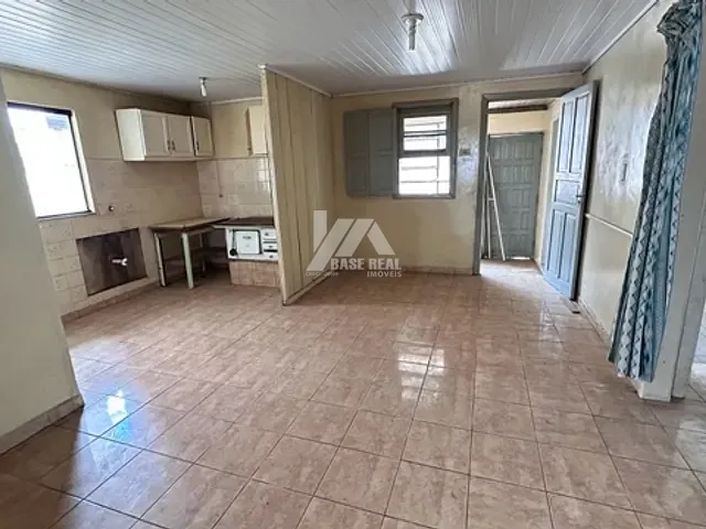 Casa 3 quartos e 1 banheiro, à venda, no bairro Santa Cruz em Guarapuava