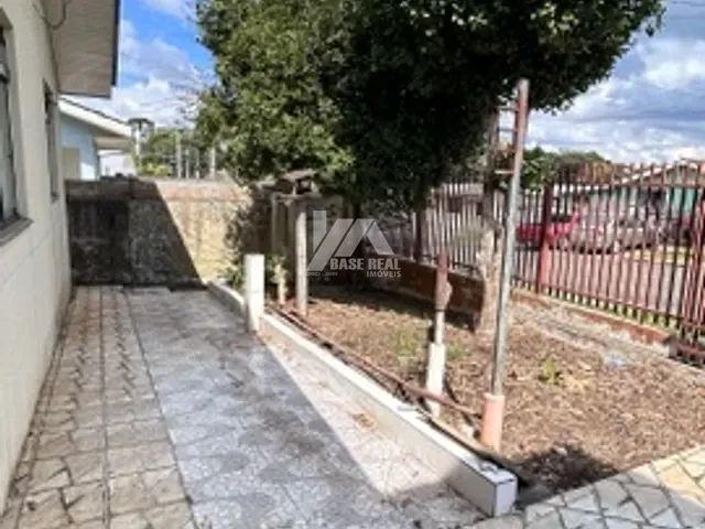 Casa 3 quartos e 1 banheiro, à venda, no bairro Santa Cruz em Guarapuava