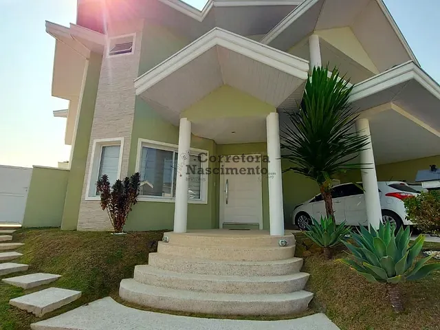 Casa com 320m² 4 quartos e 5 banheiros, à venda, no bairro Urbanova em São José dos Campos