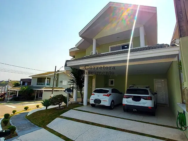 Casa com 320m² 4 quartos e 5 banheiros, à venda, no bairro Urbanova em São José dos Campos