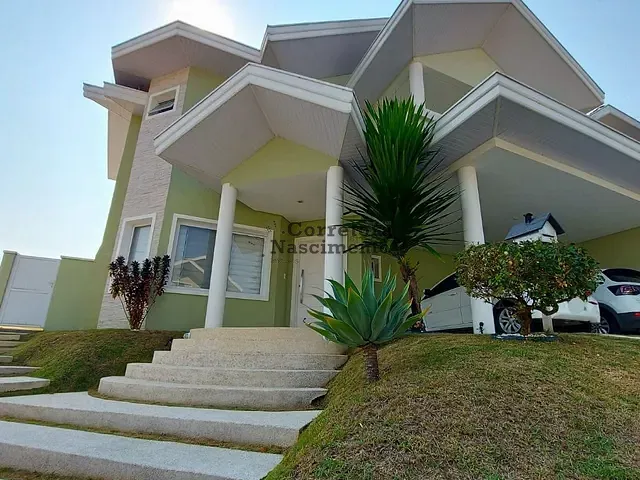 Casa com 320m² 4 quartos e 5 banheiros, à venda, no bairro Urbanova em São José dos Campos