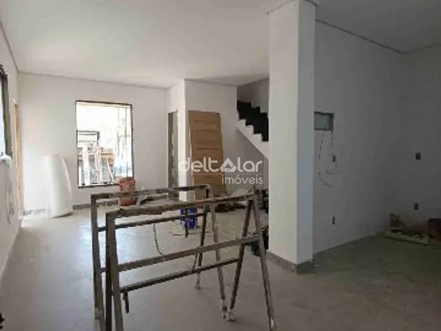 Casa com 110m² 3 quartos e 3 banheiros, à venda, no bairro Itapoã em Belo Horizonte