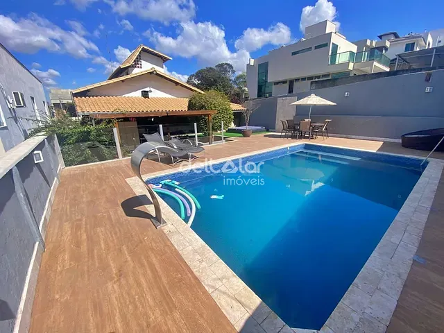 Casa com 225m² 3 quartos e 2 banheiros, para alugar, no bairro Condominio Rosa dos Ventos em Vespasiano