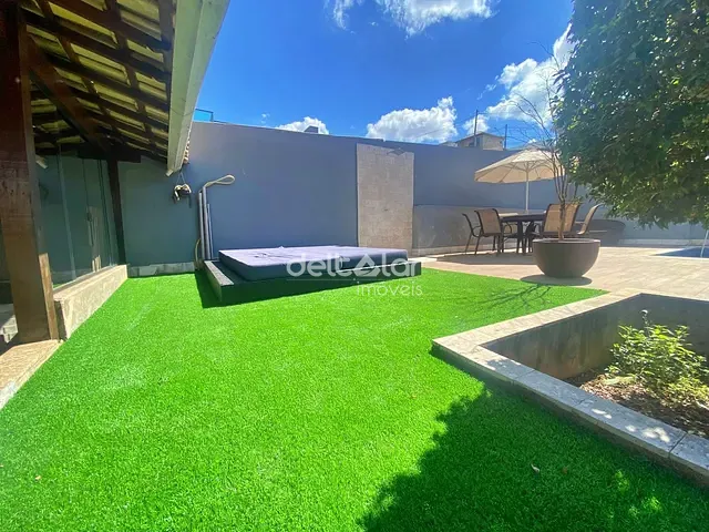 Casa com 225m² 3 quartos e 2 banheiros, para alugar, no bairro Condominio Rosa dos Ventos em Vespasiano