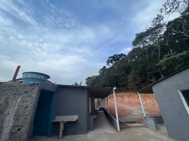 Casa com 342m² 3 quartos e 2 banheiros, à venda, no bairro Jardim Monte Verde (Caucaia do Alto) em Cotia