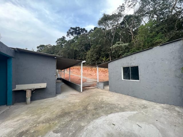 Casa com 342m² 3 quartos e 2 banheiros, à venda, no bairro Jardim Monte Verde (Caucaia do Alto) em Cotia