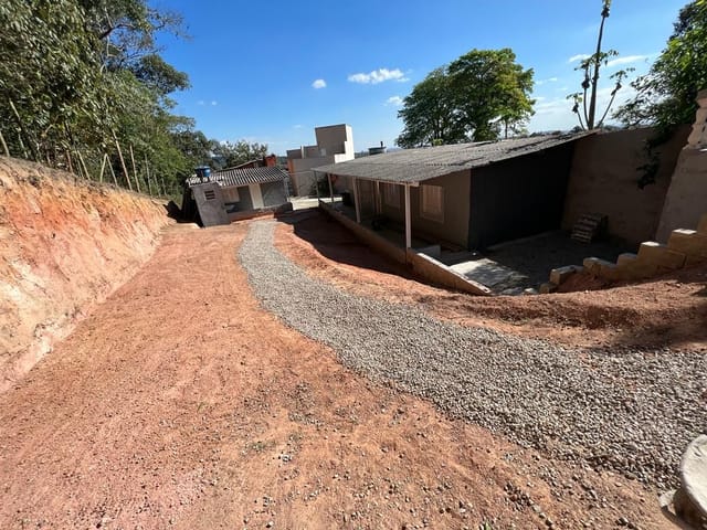 Casa com 342m² 3 quartos e 2 banheiros, à venda, no bairro Jardim Monte Verde (Caucaia do Alto) em Cotia
