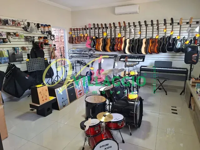 Casa com 300m² 14 quartos e 4 banheiros, à venda, no bairro Boa Vista em São José do Rio Preto