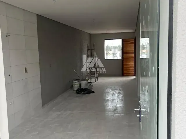 Casa com 127m² 2 quartos e 1 banheiro, à venda, no bairro Colônia Dona Luíza em Ponta Grossa