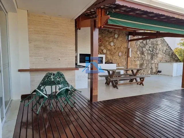 Casa com 520m² 3 quartos e 5 banheiros, à venda, no bairro Parque das Laranjeiras em Itatiba