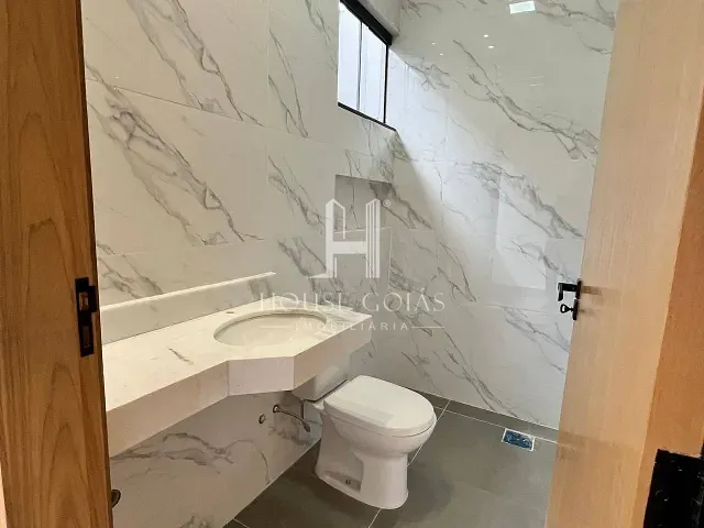Casa com 224m² 3 quartos e 4 banheiros, à venda, no bairro Vila Mariana em Aparecida de Goiânia