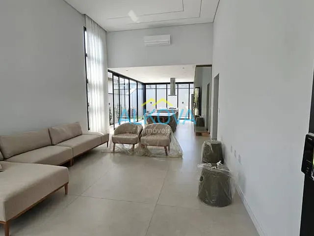 Casa com 160m² 3 quartos e 3 banheiros, à venda, no bairro Loteamento Floresta em São José dos Campos