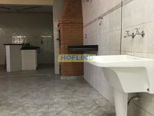 Casa com 275m² 3 quartos e 2 banheiros, à venda, no bairro Vila Elizabeth (BNH) em Rio Claro